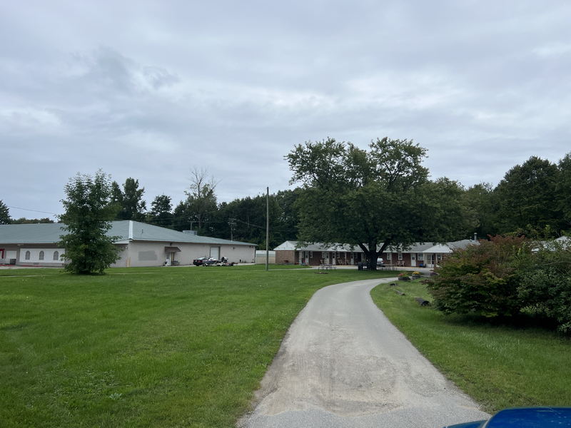 Lakeshore Motel and Apartments